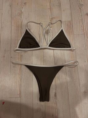 Women’s Triangle Bikini Set in Dark green with Cream Trim